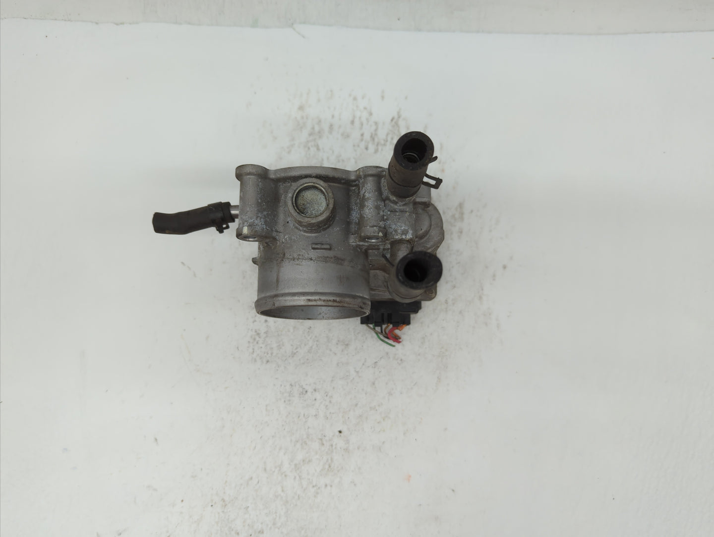 2012-2017 Hyundai Veloster Throttle Body P/N:35100-2B310 5302-1S02, 35100-2B300 Fits Fits 2012 2013 2014 2015 2016 2017 2018