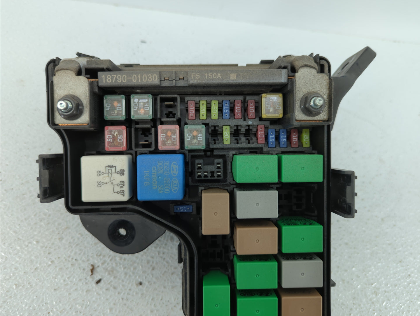 2014 Hyundai Veloster Fusebox Fuse Box Panel Relay Module Fits OEM Used Auto Parts - Oemusedautoparts1.com