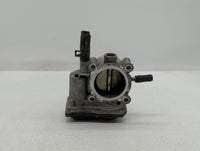 2012-2017 Hyundai Veloster Throttle Body P/N:35100-2B300 Fits Fits 2012 2013 2014 2015 2016 2017 2018 2019 OEM Used Auto Par