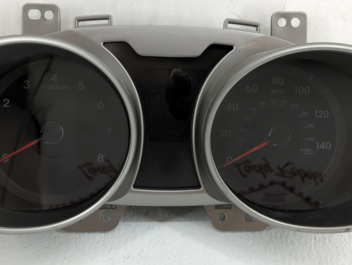 2012-2015 Hyundai Veloster Instrument Cluster Speedometer Gauges P/N:94011-2V331 Fits Fits 2012 2013 2014 2015 OEM Used Auto