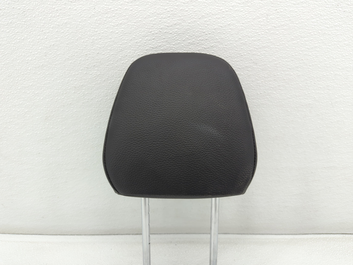 2013-2015 Hyundai Veloster Headrest Head Rest Front Driver Passenger Seat Fits Fits 2013 2014 2015 OEM Used Auto Parts - Oem