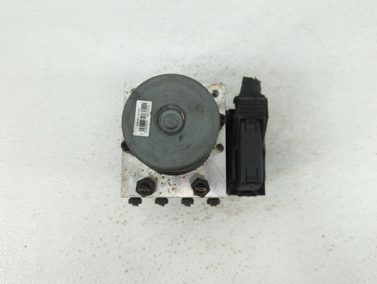 2014 Hyundai Veloster ABS Pump Control Module Replacement P/N:58920-2V470 Fits OEM Used Auto Parts - Oemusedautoparts1.com