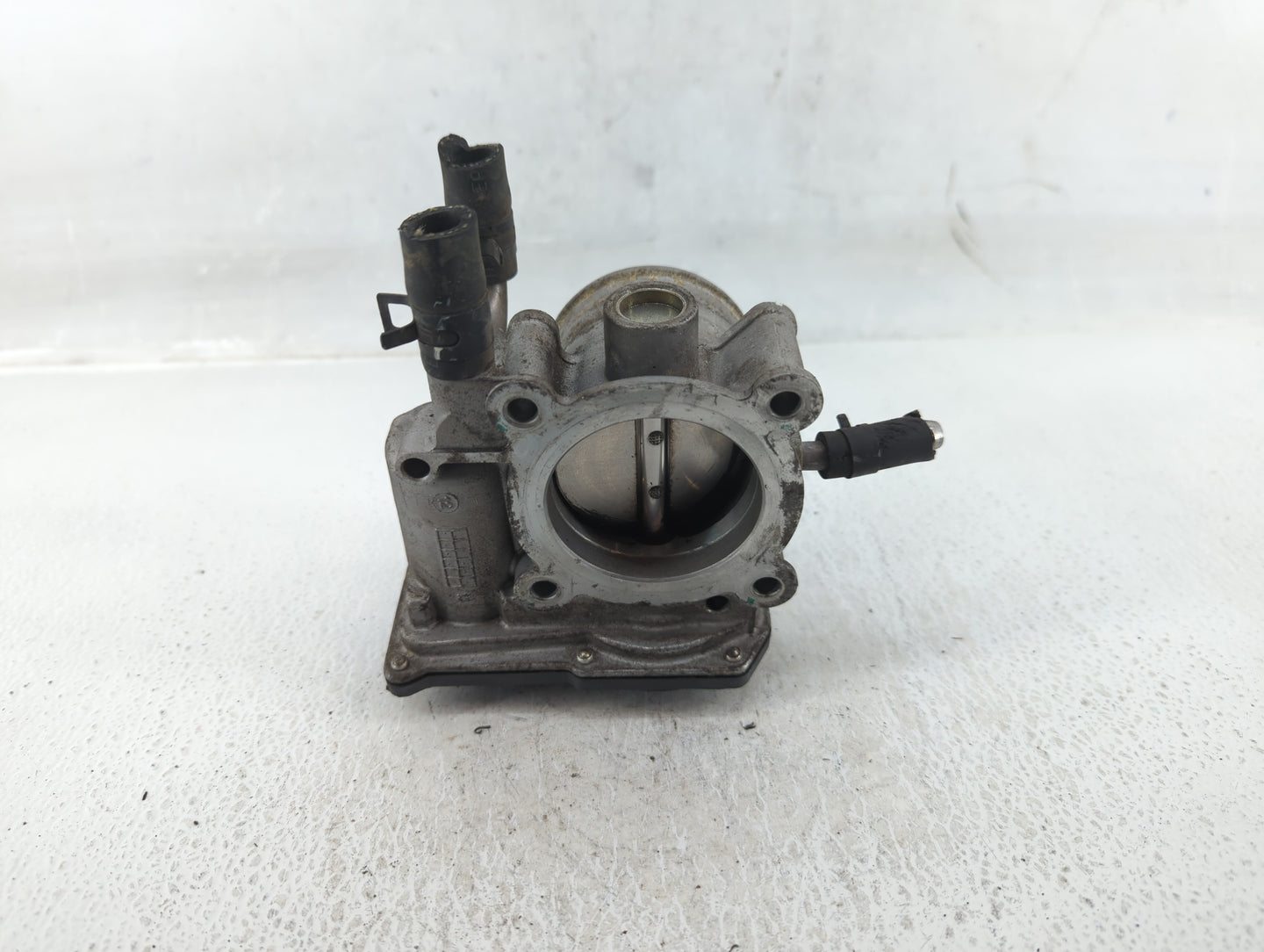 2012-2017 Hyundai Veloster Throttle Body Fits Fits 2012 2013 2014 2015 2016 2017 2018 2019 OEM Used Auto Parts - Oemusedauto