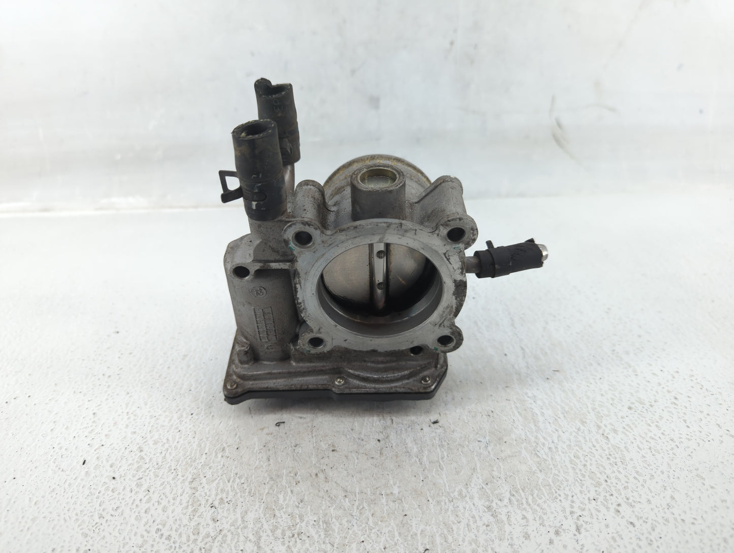 2012-2017 Hyundai Veloster Throttle Body Fits Fits 2012 2013 2014 2015 2016 2017 2018 2019 OEM Used Auto Parts - Oemusedauto
