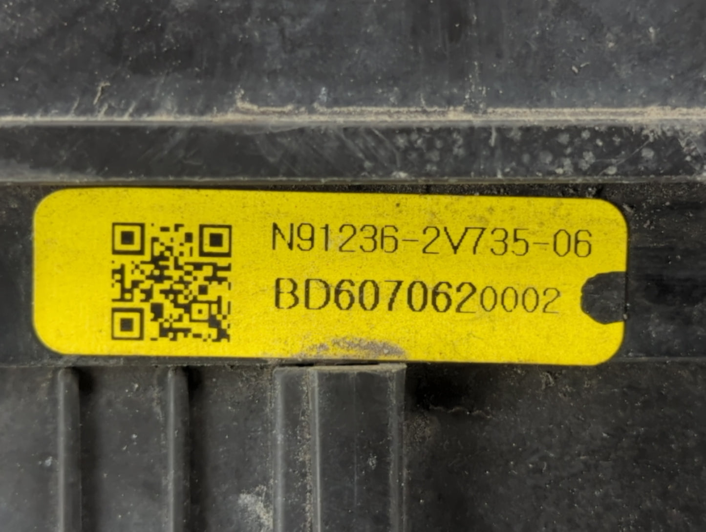 2012-2014 Hyundai Veloster Fusebox Fuse Box Panel Relay Module P/N:91941-2V320 Fits Fits 2012 2013 2014 OEM Used Auto Parts 
