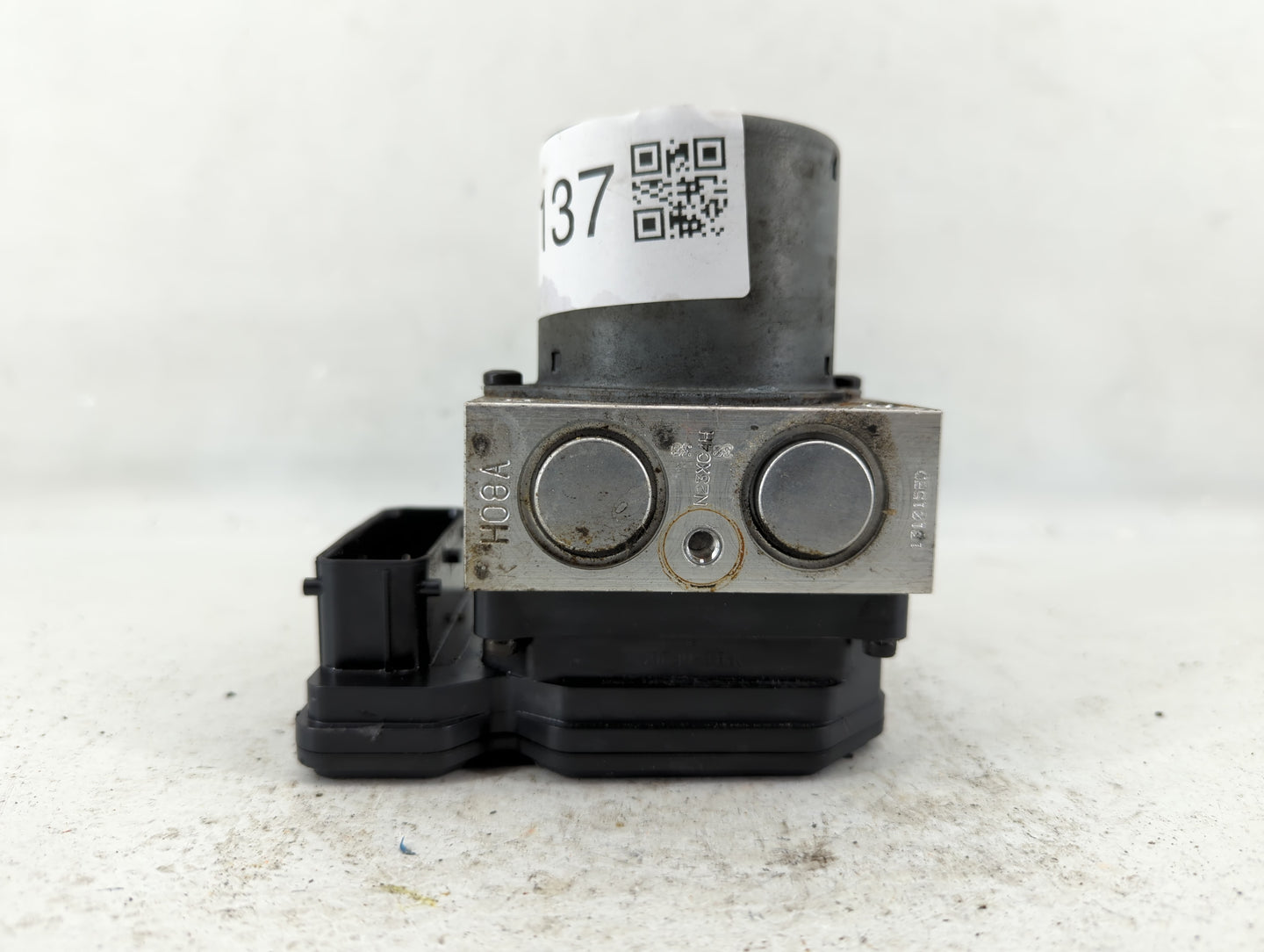 2014 Hyundai Veloster ABS Pump Control Module Replacement P/N:58920-2V470 Fits OEM Used Auto Parts - Oemusedautoparts1.com
