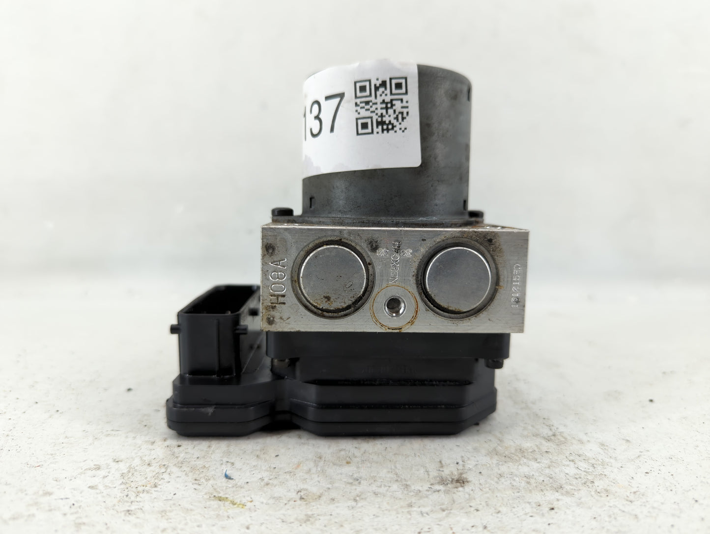 2014 Hyundai Veloster ABS Pump Control Module Replacement P/N:58920-2V470 Fits OEM Used Auto Parts - Oemusedautoparts1.com