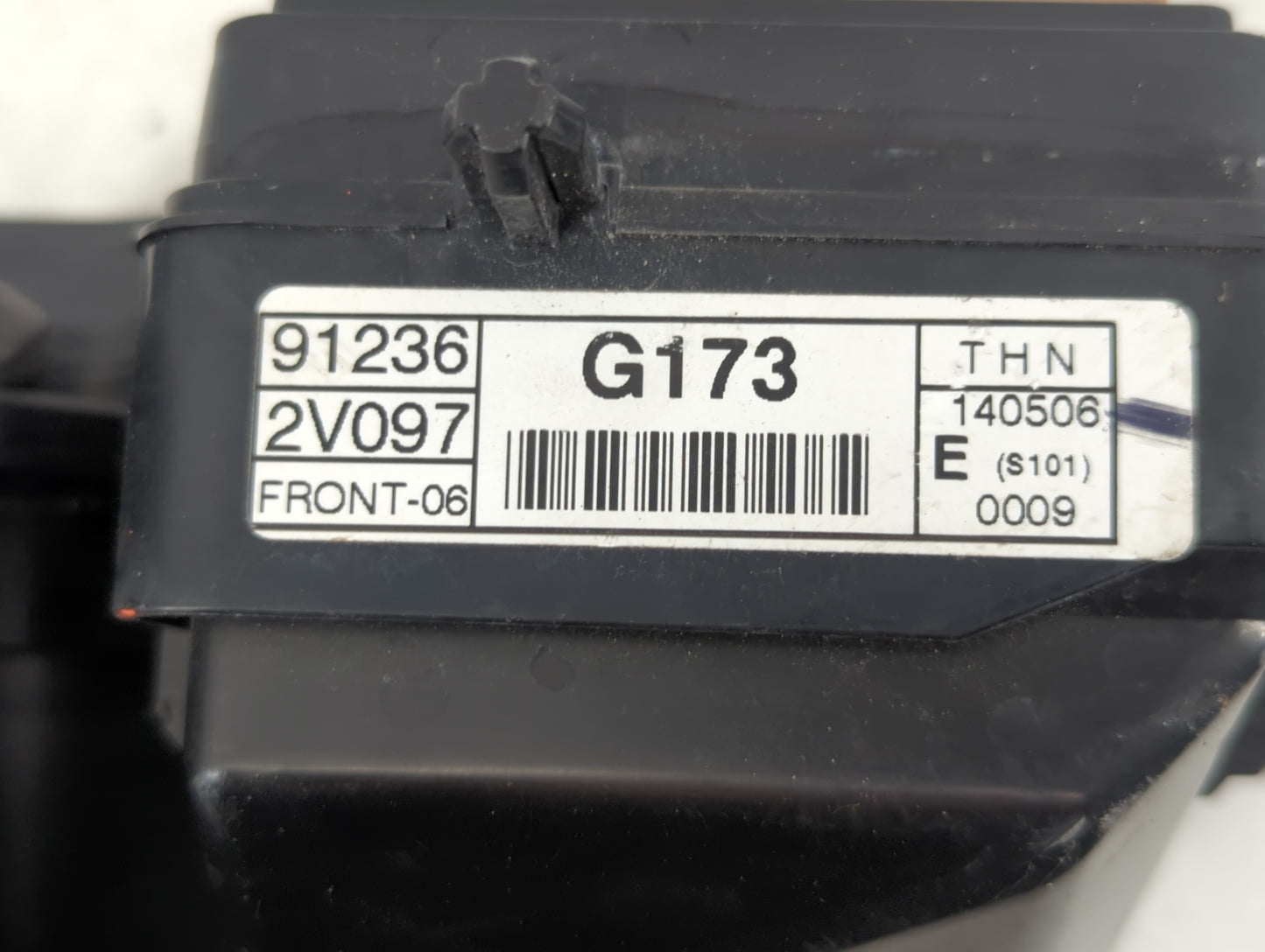 2012-2014 Hyundai Veloster Fusebox Fuse Box Panel Relay Module P/N:91236 2V097 Fits Fits 2012 2013 2014 OEM Used Auto Parts 