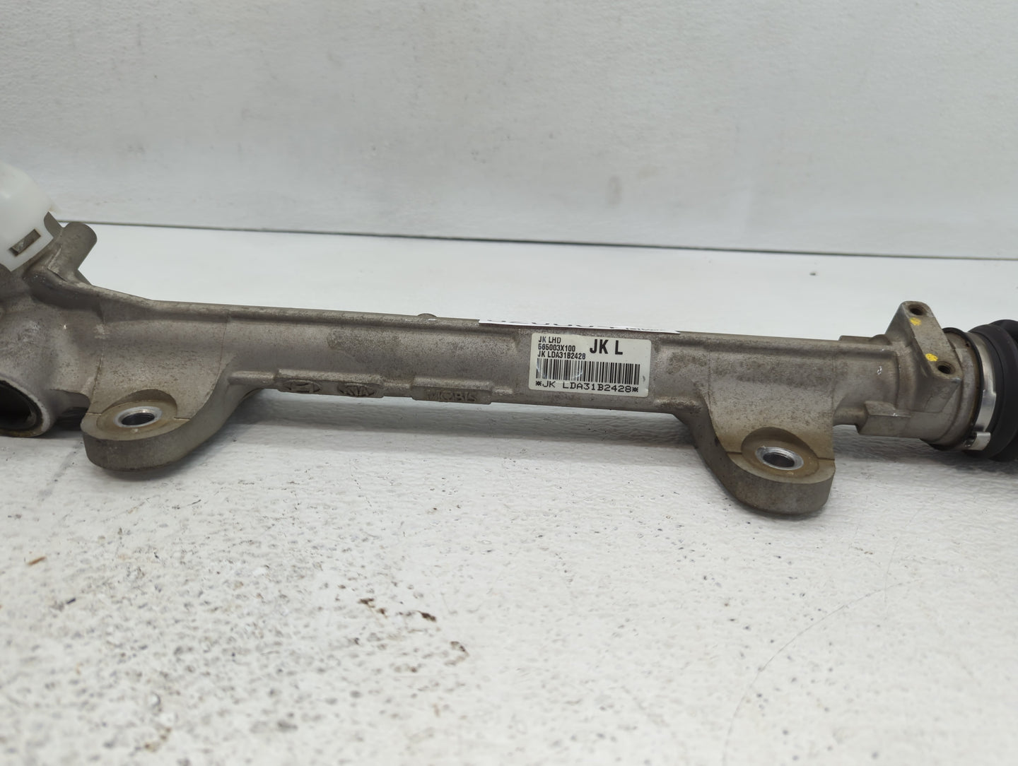 2012-2017 Hyundai Veloster Rack and Pinion Steering Gear P/N:JK LDA31B2428 565003X100 Fits Fits 2012 2013 2014 2015 2016 201