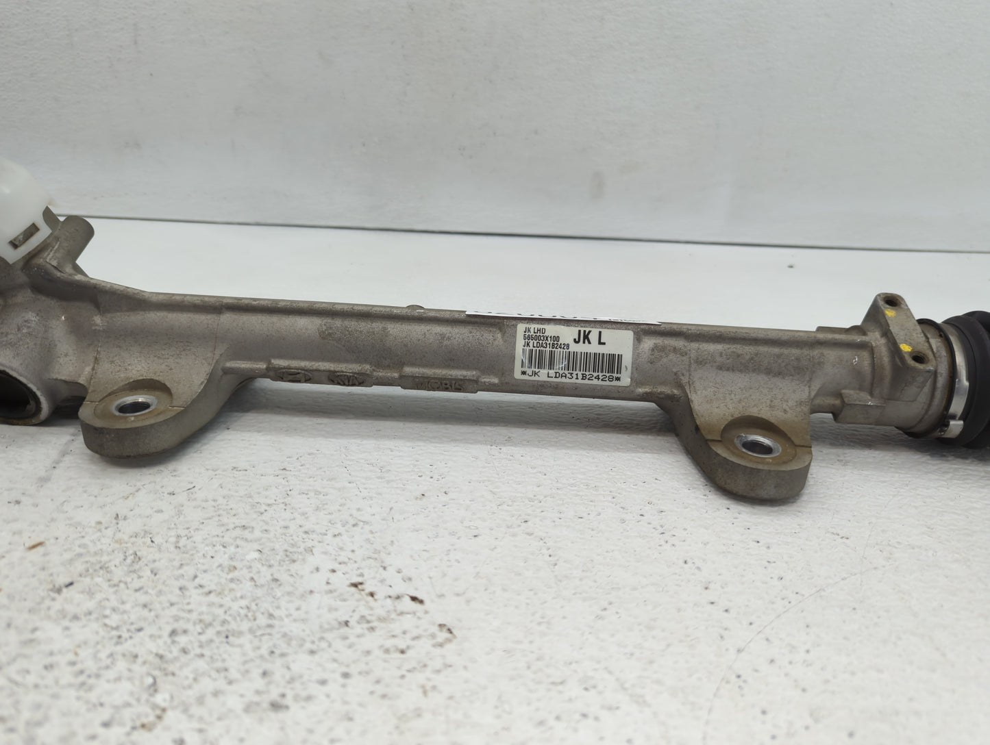 2012-2017 Hyundai Veloster Rack and Pinion Steering Gear P/N:JK LDA31B2428 565003X100 Fits Fits 2012 2013 2014 2015 2016 201