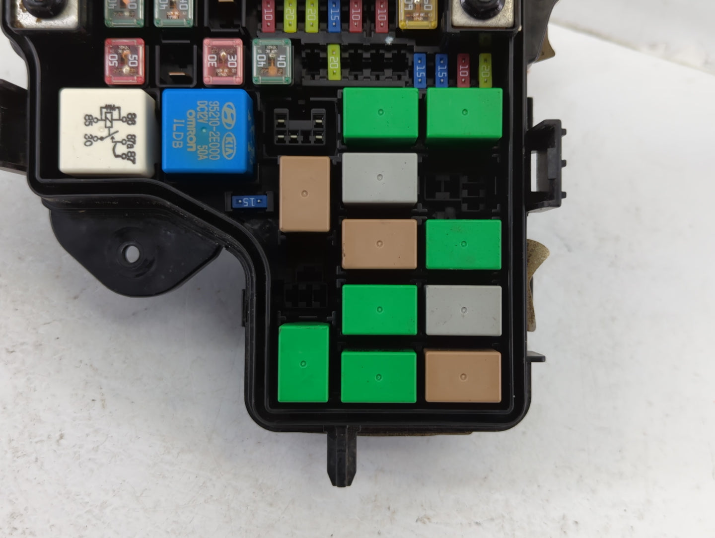 2012-2014 Hyundai Veloster Fusebox Fuse Box Panel Relay Module P/N:91301 2V055 Fits Fits 2012 2013 2014 OEM Used Auto Parts 