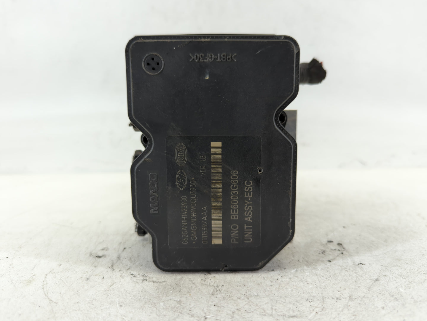 2014 Hyundai Veloster ABS Pump Control Module Replacement P/N:58920-2V470 Fits OEM Used Auto Parts - Oemusedautoparts1.com