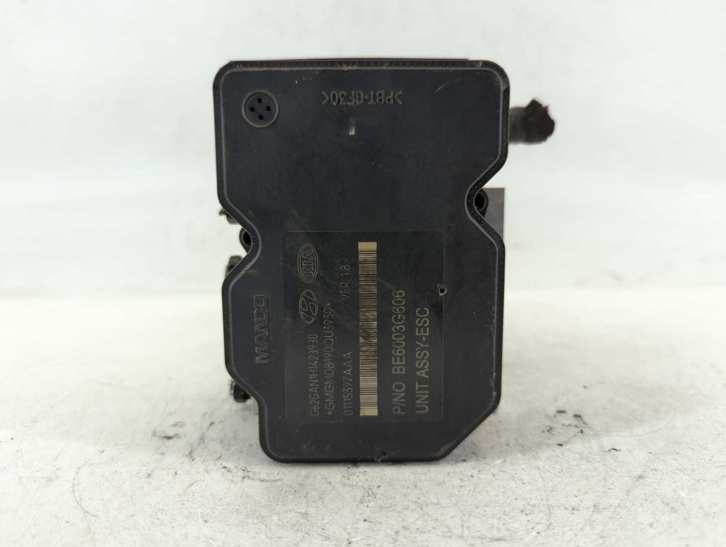 2014 Hyundai Veloster ABS Pump Control Module Replacement P/N:58920-2V470 Fits OEM Used Auto Parts - Oemusedautoparts1.com