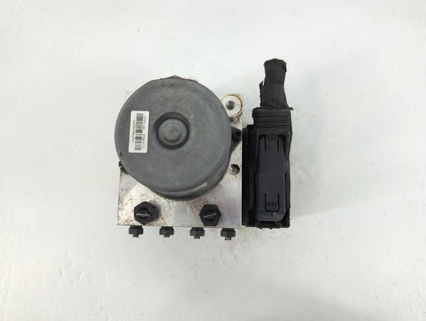 2014 Hyundai Veloster ABS Pump Control Module Replacement P/N:58920-2V470 Fits OEM Used Auto Parts - Oemusedautoparts1.com
