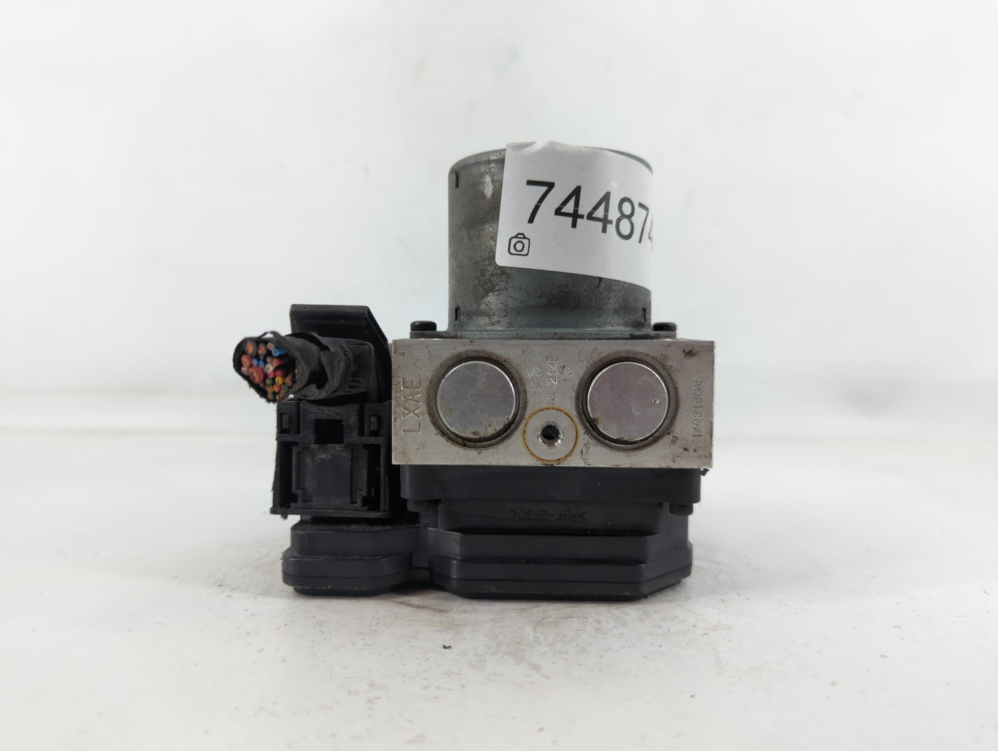 2014 Hyundai Veloster ABS Pump Control Module Replacement P/N:58920-2V470 Fits OEM Used Auto Parts - Oemusedautoparts1.com