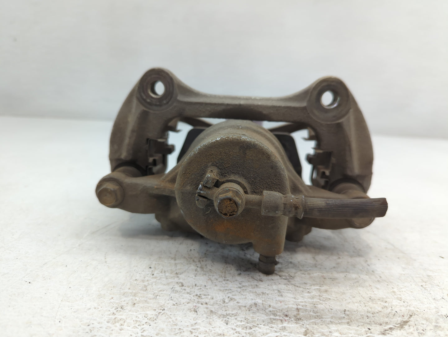 2012-2015 Hyundai Veloster Rear Passenger Right Brake Caliper - Oemusedautoparts1.com