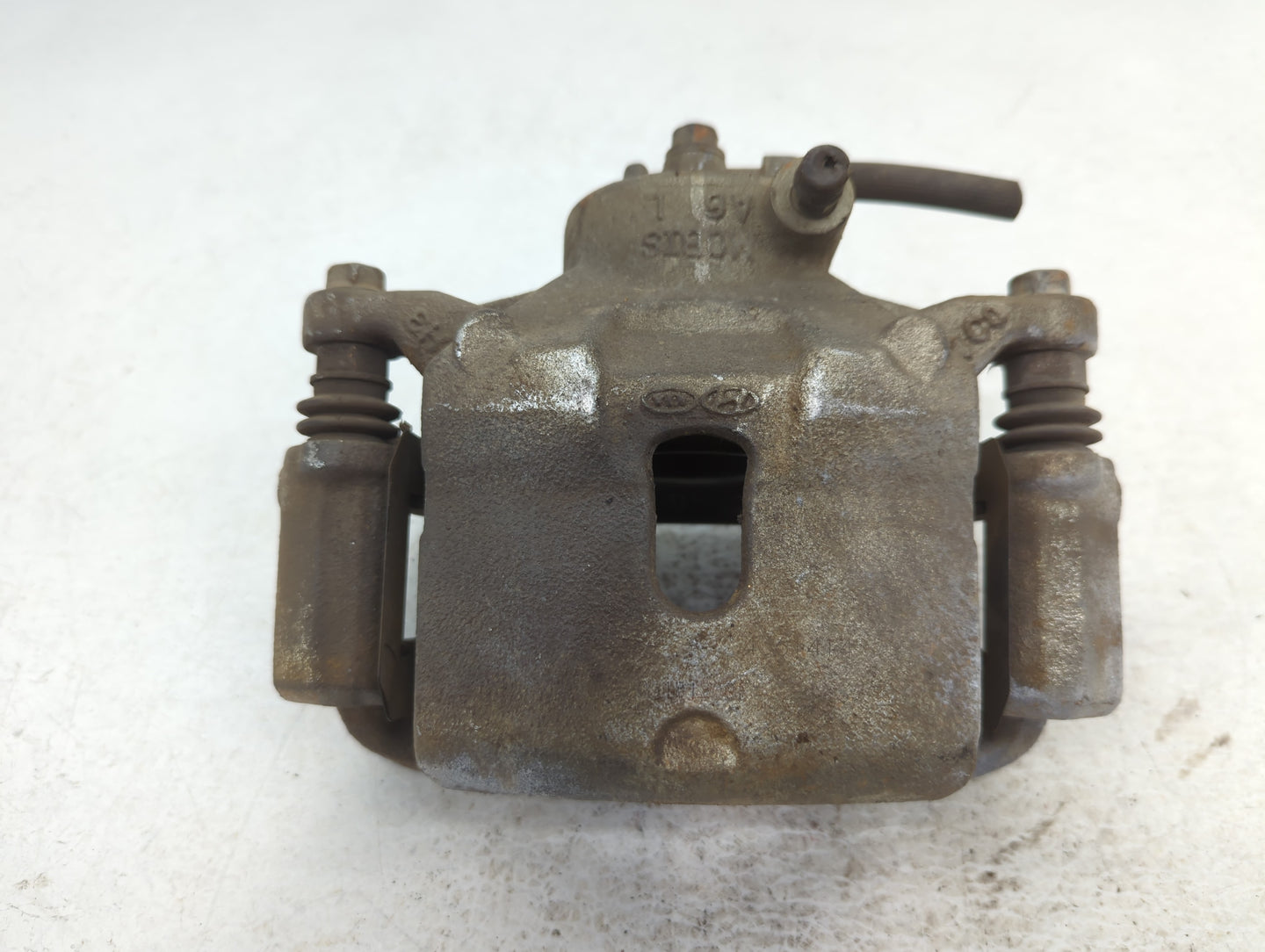 2012-2015 Hyundai Veloster Rear Passenger Right Brake Caliper - Oemusedautoparts1.com