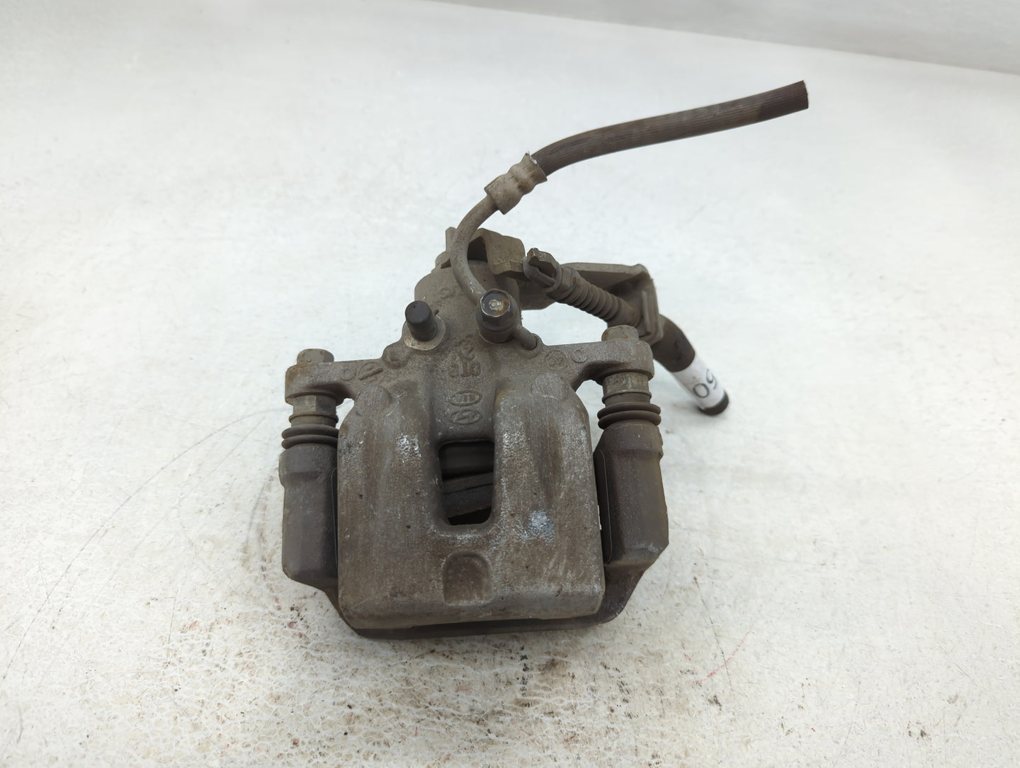 2012-2015 Hyundai Veloster Rear Driver Left Brake Caliper - Oemusedautoparts1.com