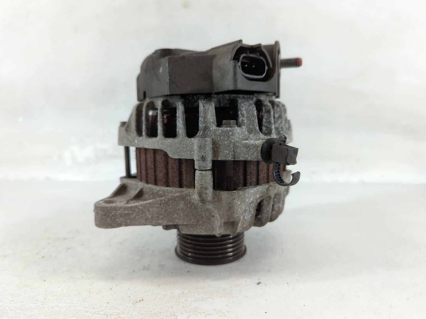 2012-2017 Hyundai Veloster Alternator Replacement Generator Charging Assembly Engine OEM P/N:37300-2B300 2607372 Fits OEM Us