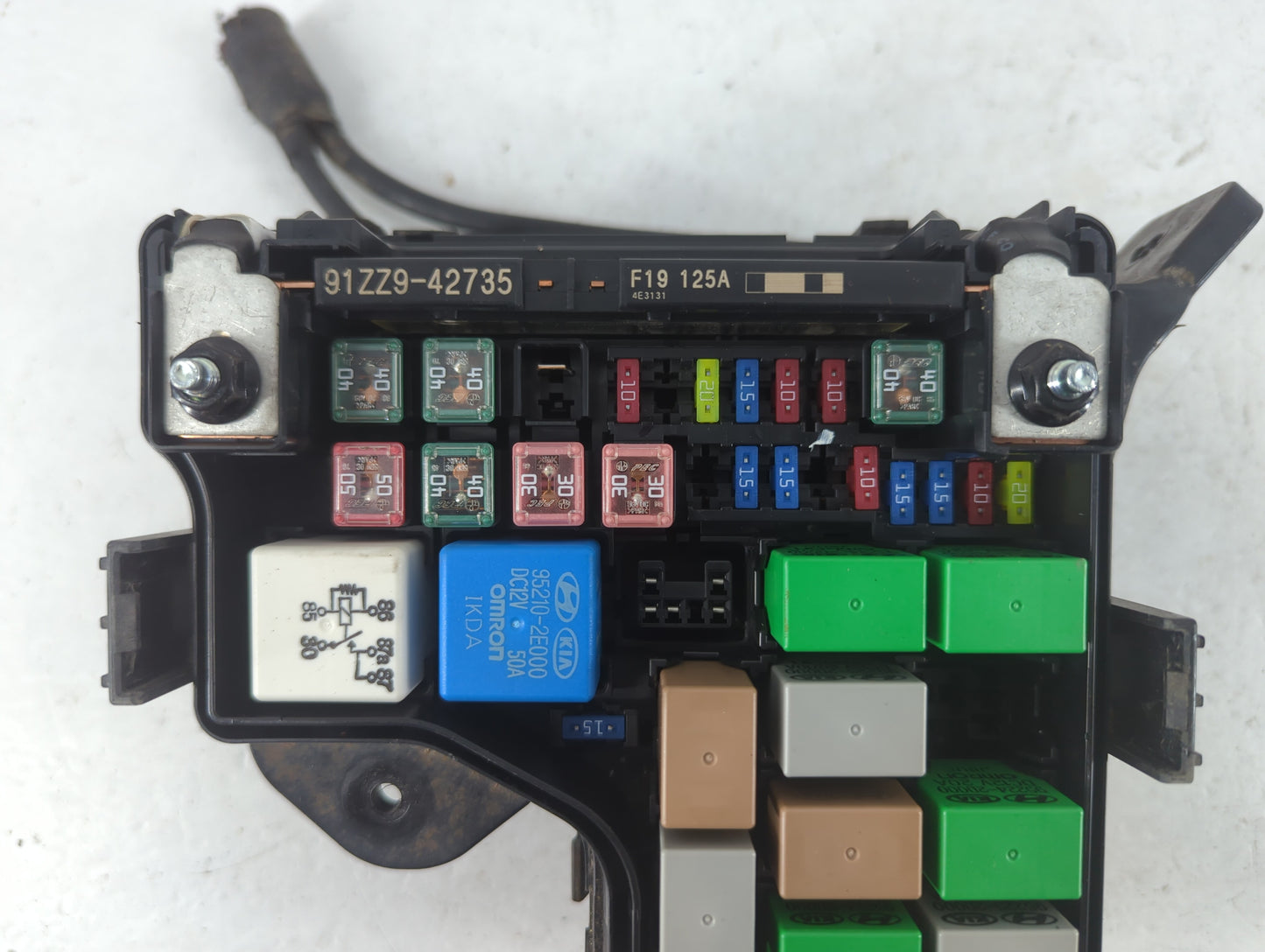 2012-2014 Hyundai Veloster Fusebox Fuse Box Panel Relay Module P/N:91236 2V057 Fits Fits 2012 2013 2014 OEM Used Auto Parts 