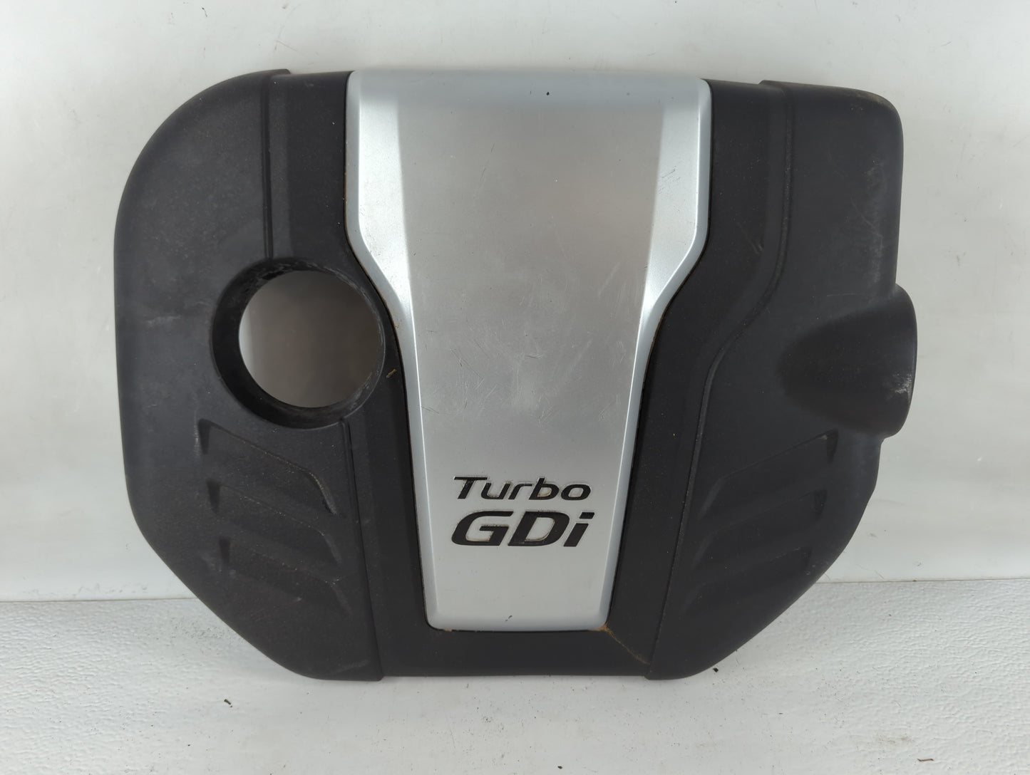 2014 Hyundai Veloster Engine Cover - Oemusedautoparts1.com