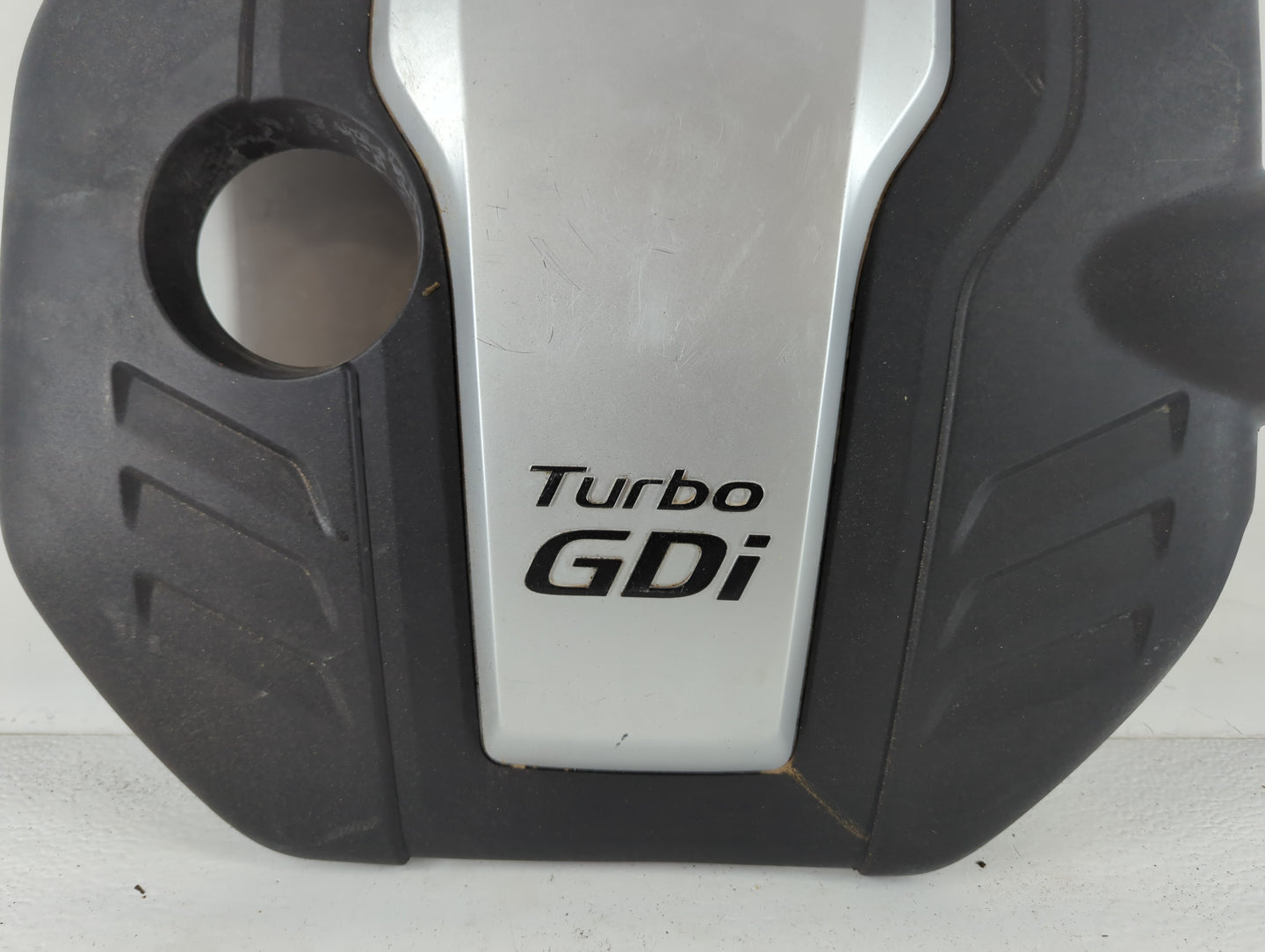 2014 Hyundai Veloster Engine Cover - Oemusedautoparts1.com
