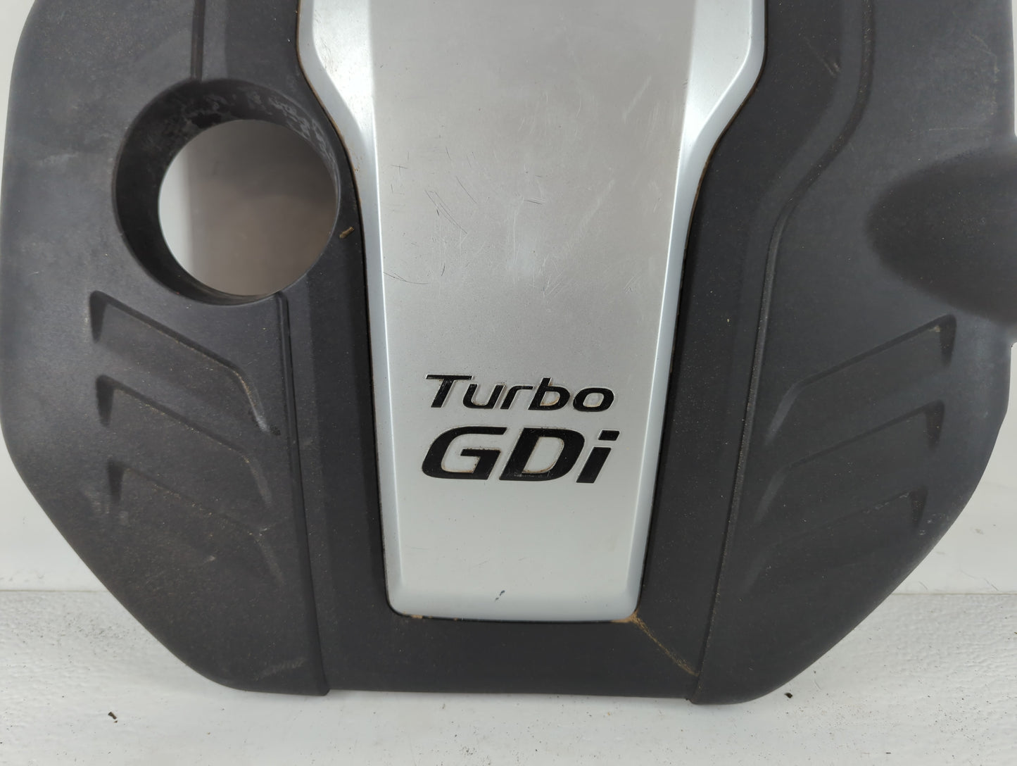 2014 Hyundai Veloster Engine Cover - Oemusedautoparts1.com