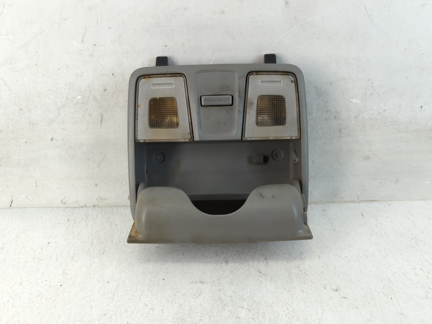 2014 Hyundai Veloster Overhead Roof Console - Oemusedautoparts1.com