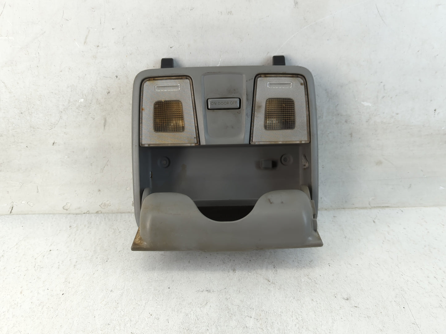 2014 Hyundai Veloster Overhead Roof Console - Oemusedautoparts1.com