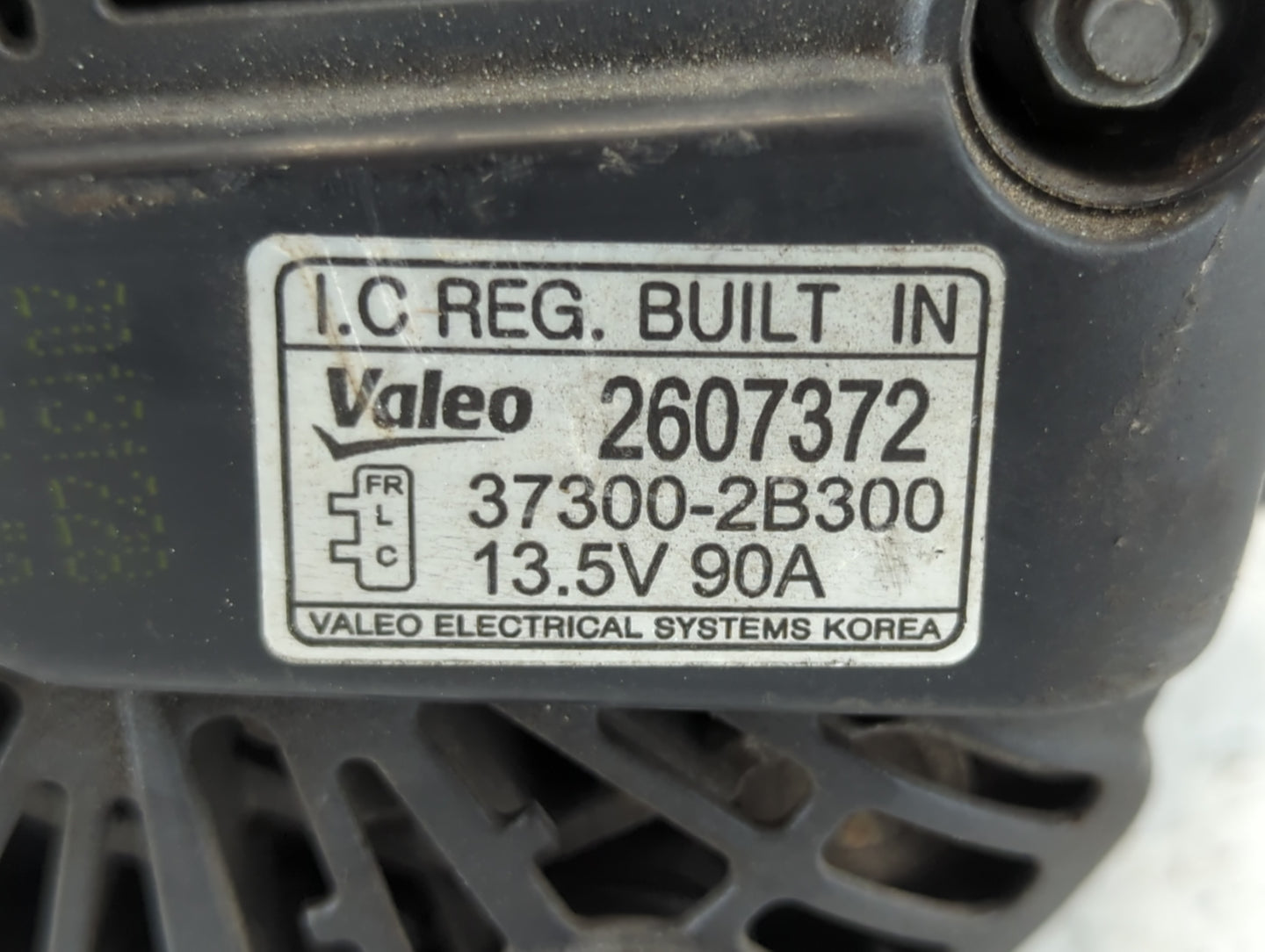 2012-2017 Hyundai Veloster Alternator Replacement Generator Charging Assembly Engine OEM P/N:2607372 37300-2B300 Fits OEM Us