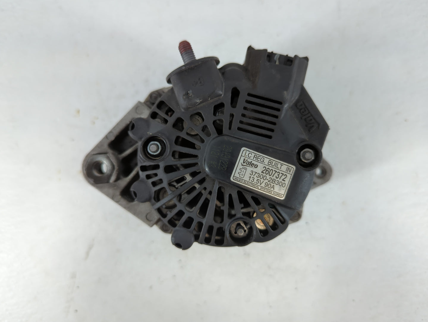 2012-2017 Hyundai Veloster Alternator Replacement Generator Charging Assembly Engine OEM P/N:2607372 37300-2B300 Fits OEM Us