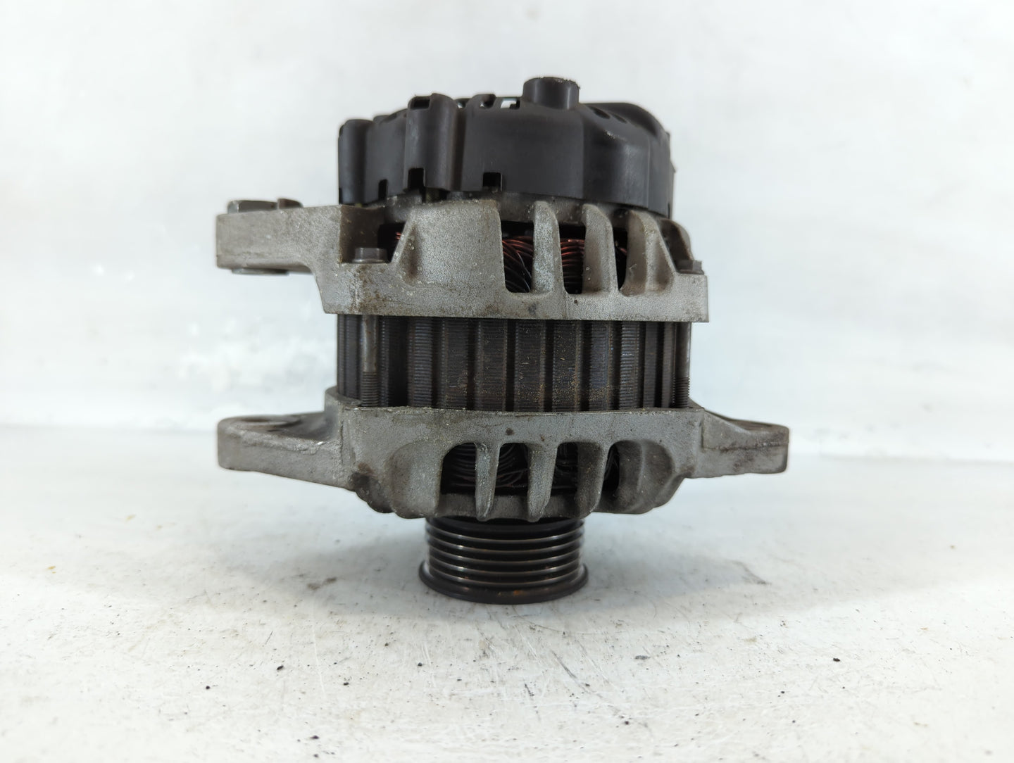 2012-2017 Hyundai Veloster Alternator Replacement Generator Charging Assembly Engine OEM P/N:2607372 37300-2B300 Fits OEM Us