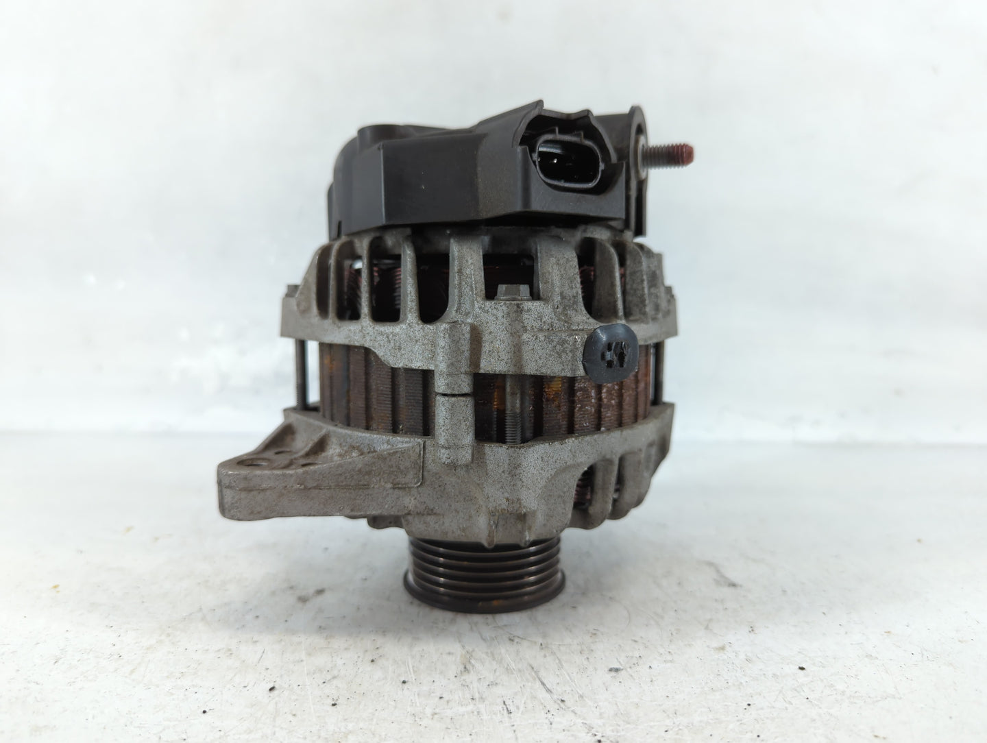 2012-2017 Hyundai Veloster Alternator Replacement Generator Charging Assembly Engine OEM P/N:2607372 37300-2B300 Fits OEM Us