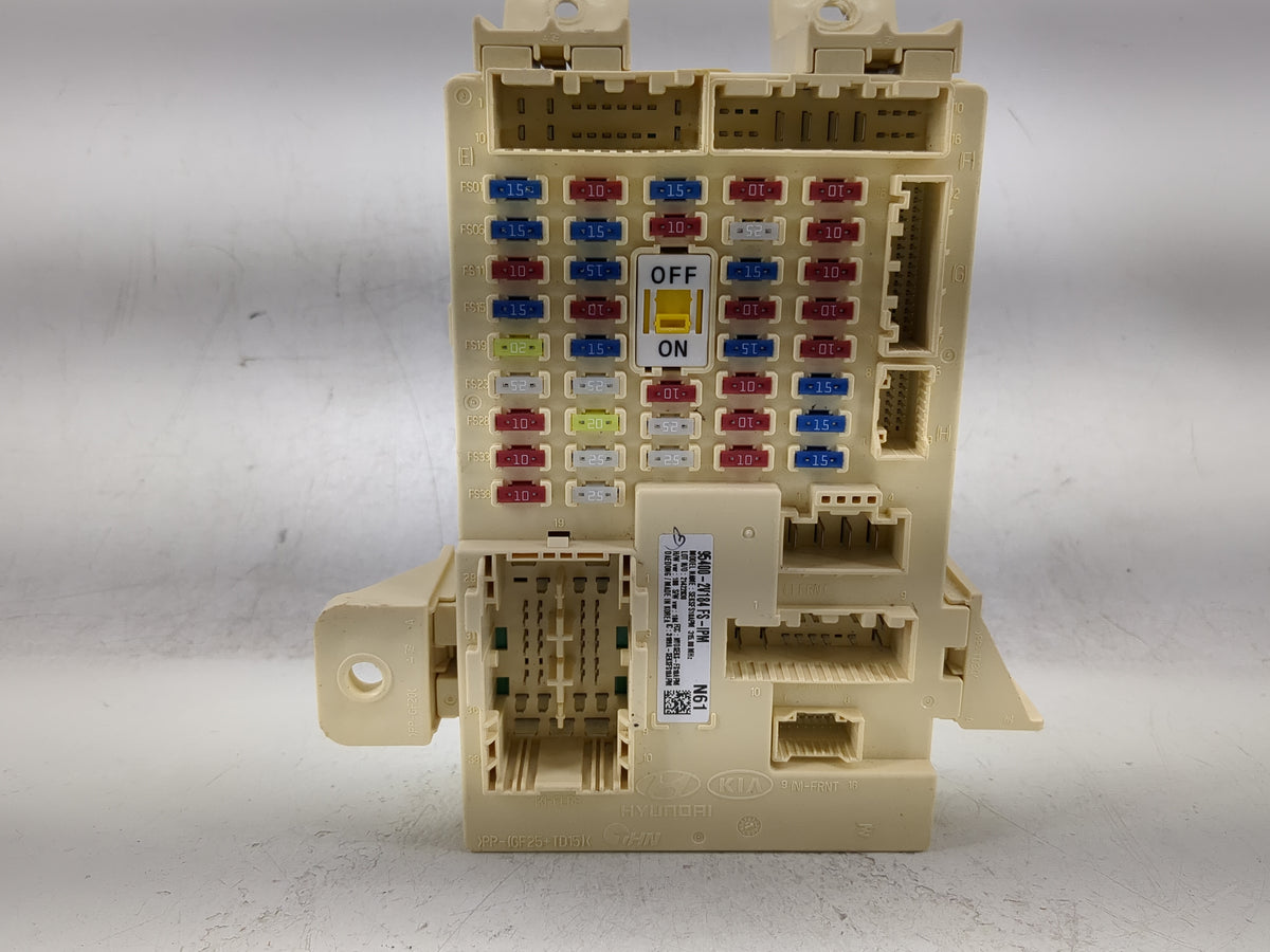2014-2017 Hyundai Veloster Body Control Module Bcm Inner Cabin Fuse Box 964039 - Oemusedautoparts1.com