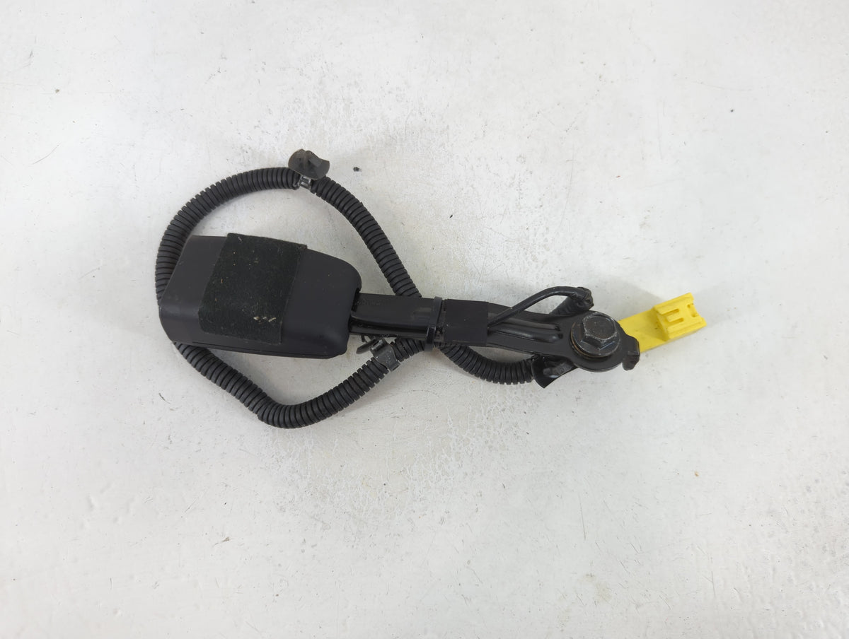2012-2017 Hyundai Veloster Passenger Front Seatbelt Buckle 984229 - Oemusedautoparts1.com