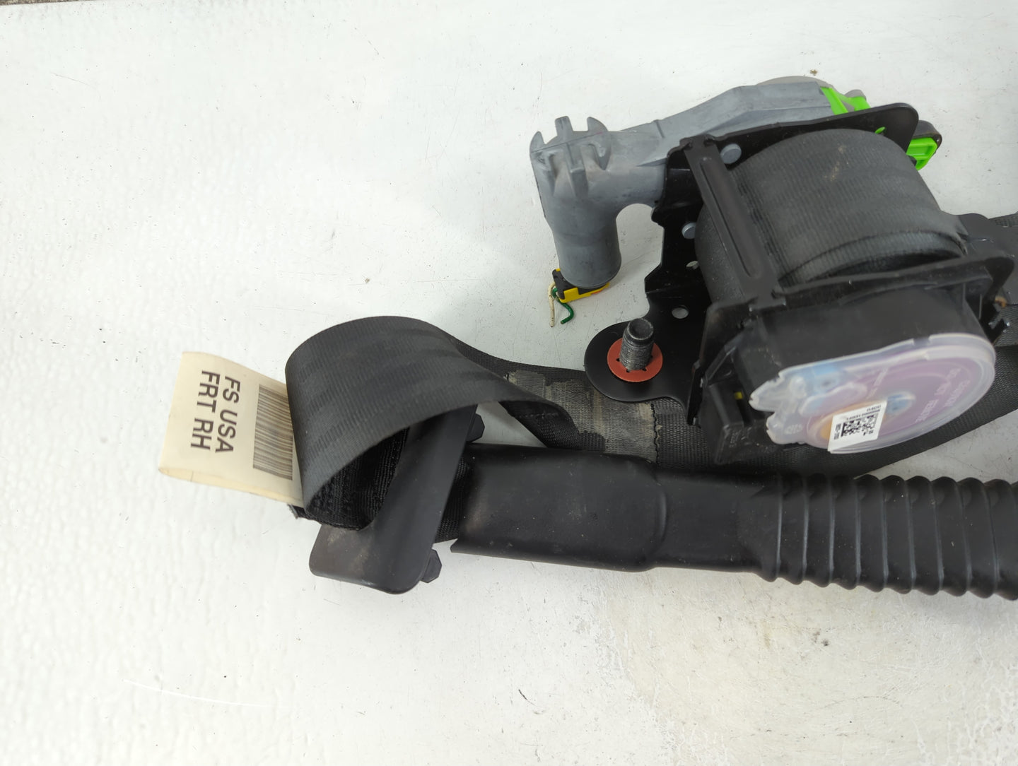 2012-2017 Hyundai Veloster Passenger Front Seatbelt Retractor - Oemusedautoparts1.com