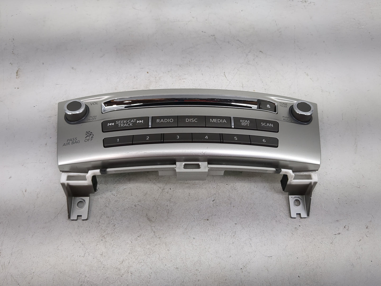 2013-2013 Infiniti Jx35 Radio Control Panel 1479765 - Oemusedautoparts1.com