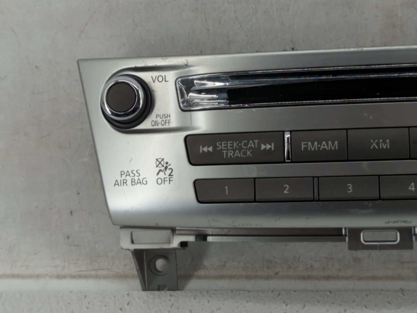2013-2013 Infiniti Jx35 Radio Control Panel - Oemusedautoparts1.com