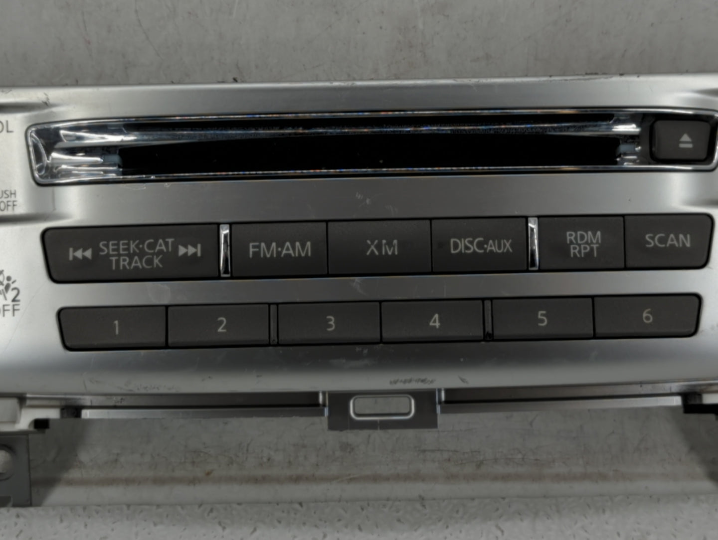 2013-2013 Infiniti Jx35 Radio Control Panel - Oemusedautoparts1.com