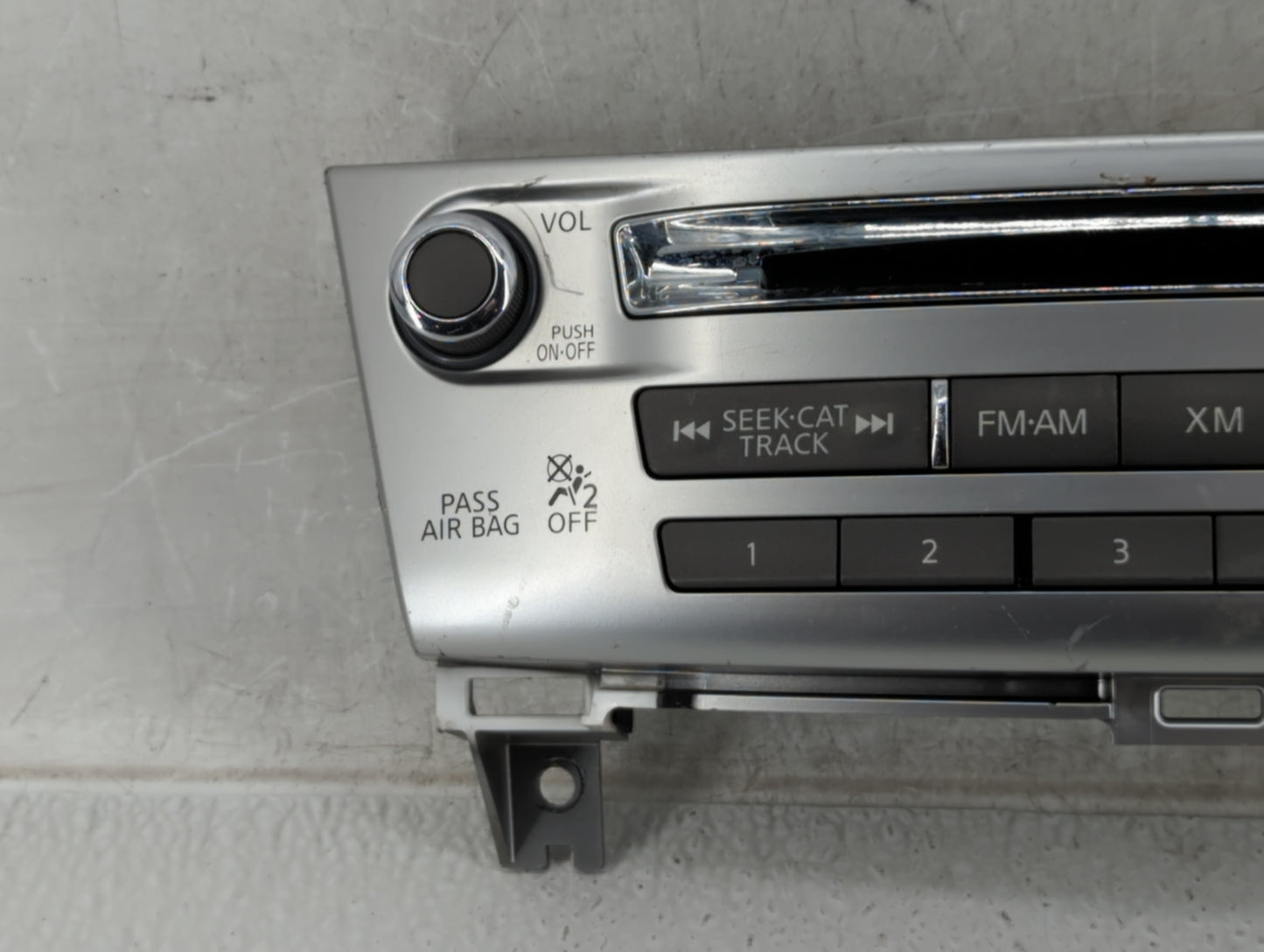 2013-2013 Infiniti Jx35 Radio Control Panel - Oemusedautoparts1.com