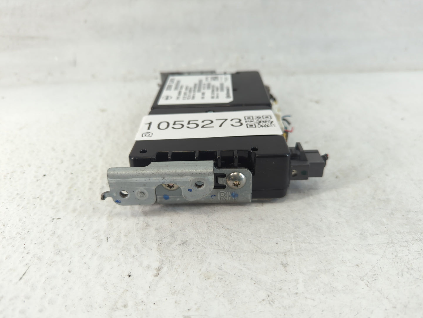 2014-2019 Infiniti Q50 Telematics Control Module 283b0 3ja2a - Oemusedautoparts1.com
