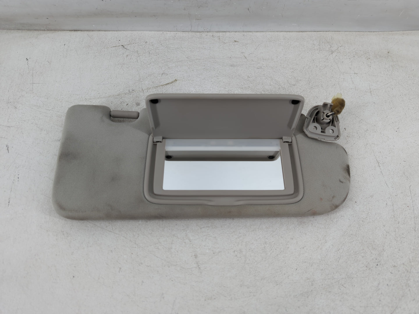 2014-2020 Infiniti Q50 Sun Visor Shade Replacement Passenger Right Mirror Fits Fits 2014 2015 2016 2017 2018 2019 2020 OEM U