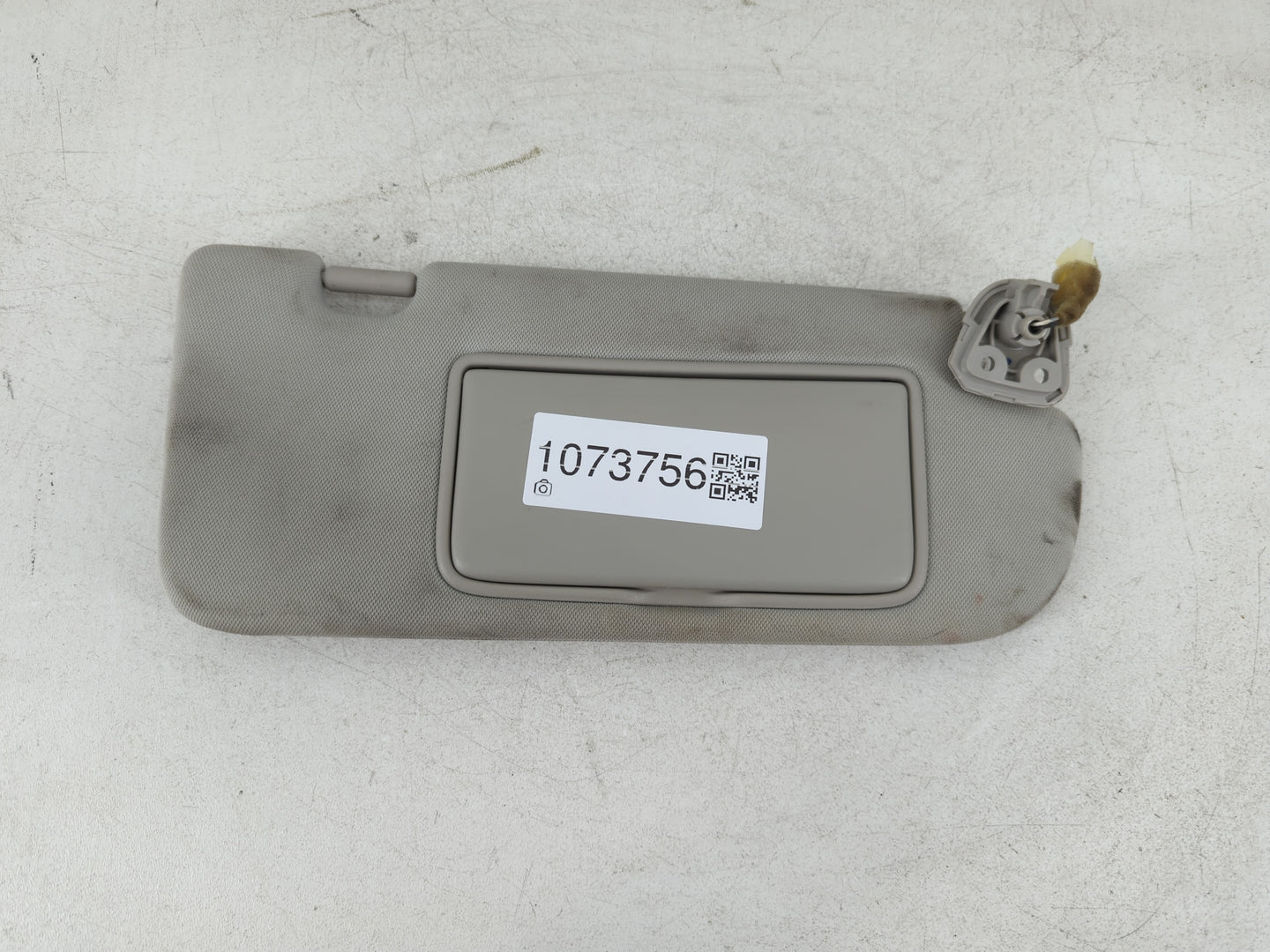 2014-2020 Infiniti Q50 Sun Visor Shade Replacement Passenger Right Mirror Fits Fits 2014 2015 2016 2017 2018 2019 2020 OEM U