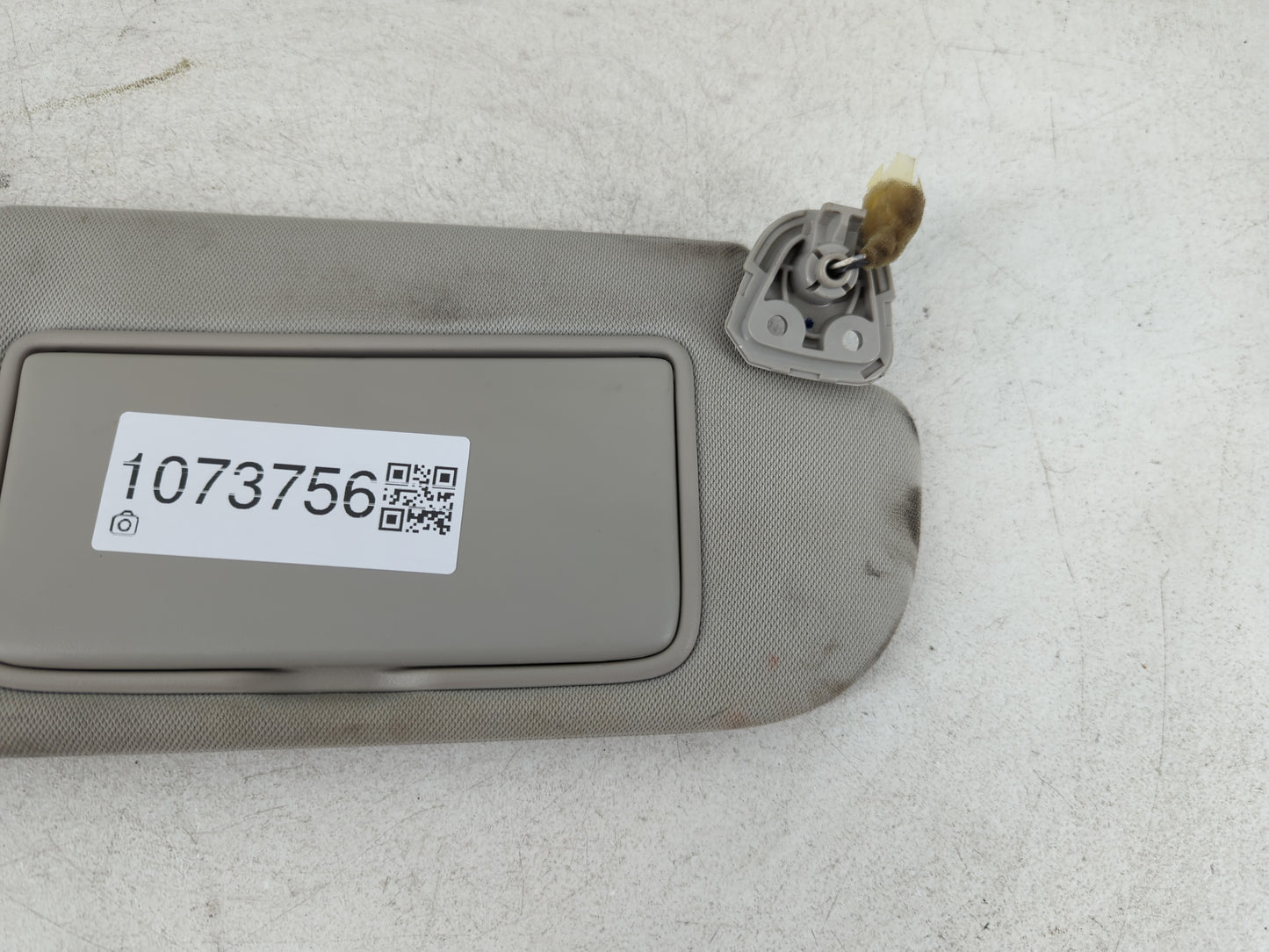 2014-2020 Infiniti Q50 Sun Visor Shade Replacement Passenger Right Mirror Fits Fits 2014 2015 2016 2017 2018 2019 2020 OEM U