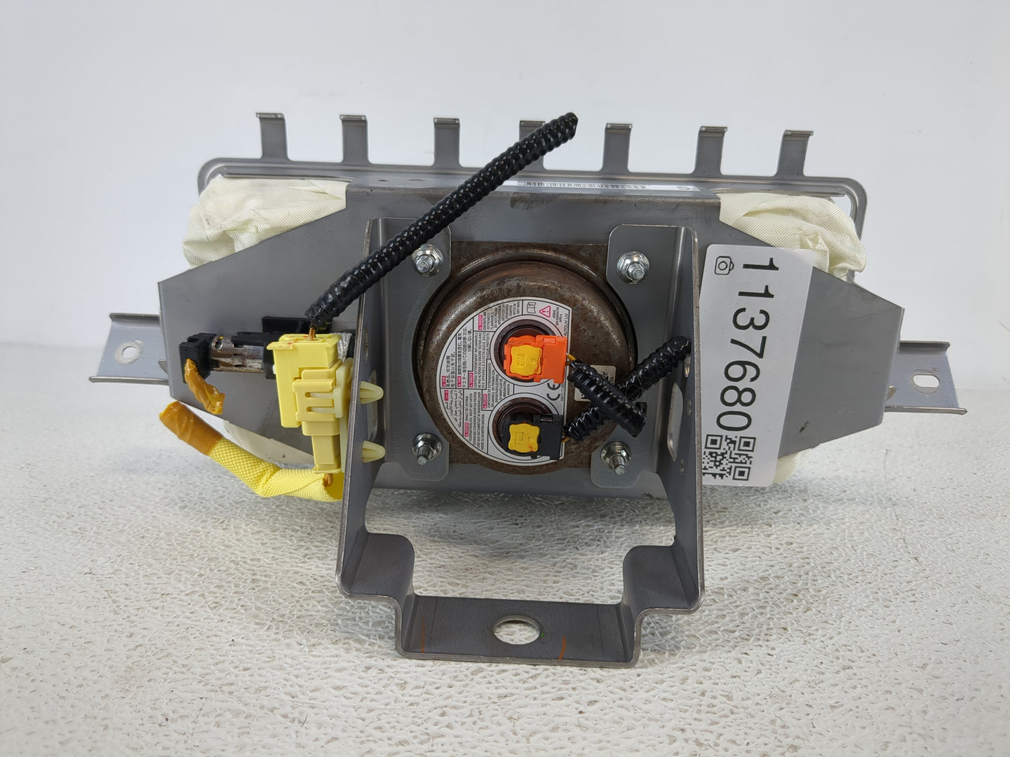 2014-2015 Infiniti Q50 Air Bag Passenger Right Dashboard OEM P/N:NP4HB137220370 Fits Fits 2014 2015 OEM Used Auto Parts - Oe