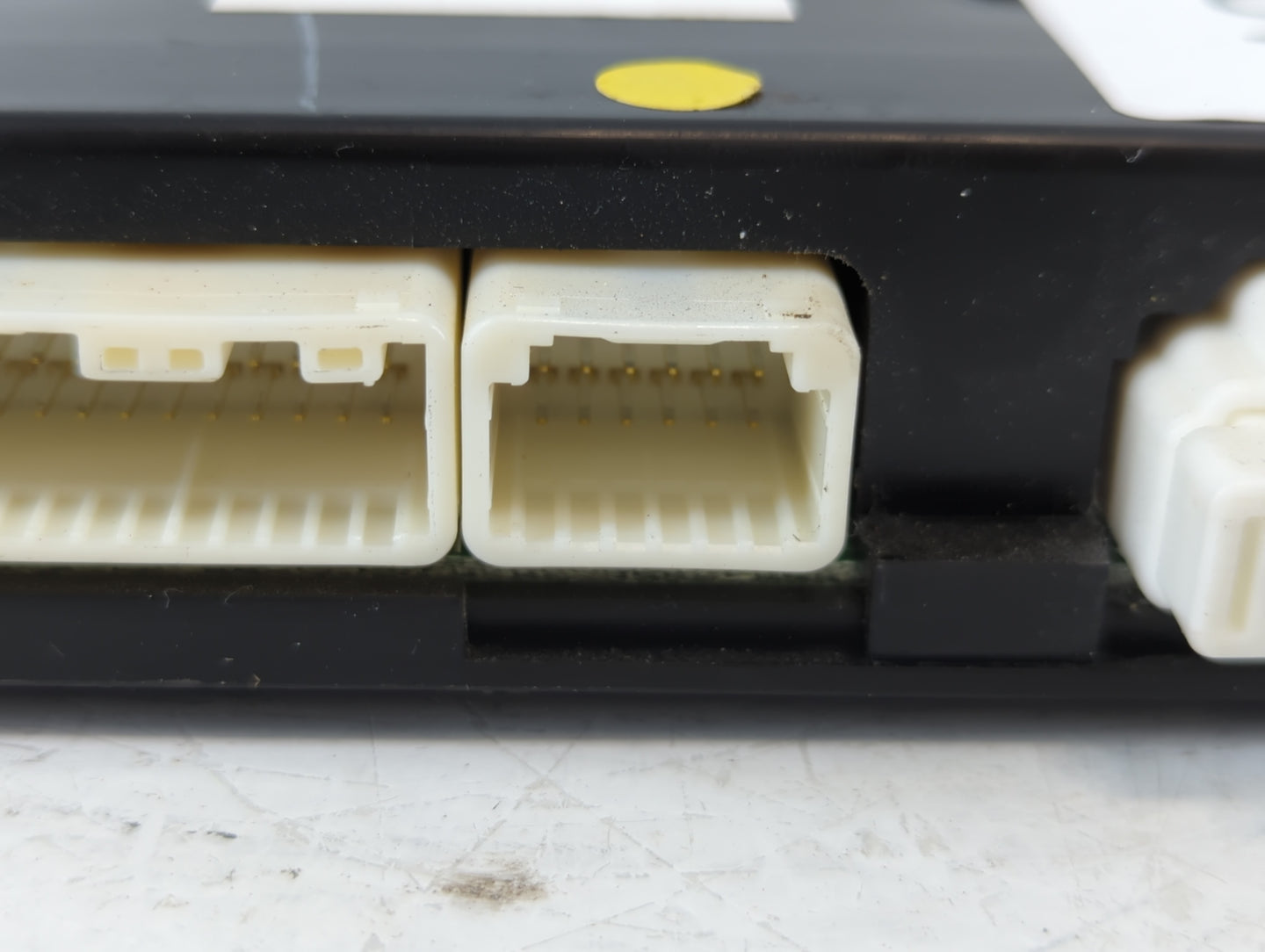 2014-2014 Infiniti Q50 Temperature Control Module 27760 4hf0c - Oemusedautoparts1.com