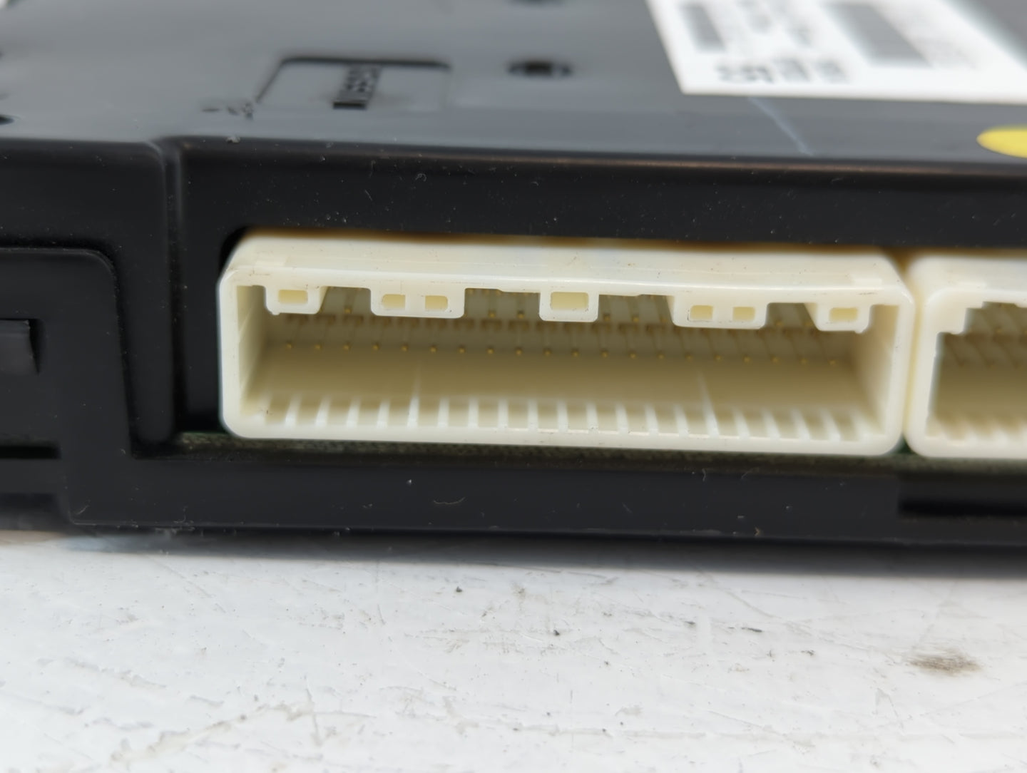 2014-2014 Infiniti Q50 Temperature Control Module 27760 4hf0c - Oemusedautoparts1.com