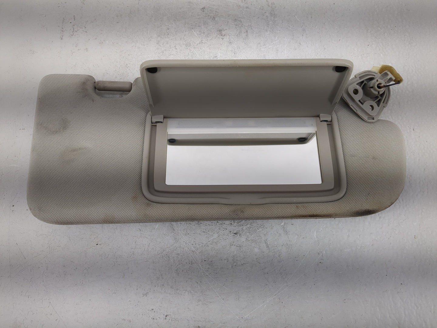 2014-2020 Infiniti Q50 Sun Visor Shade Replacement Passenger Right Mirror Fits Fits 2014 2015 2016 2017 2018 2019 2020 OEM U