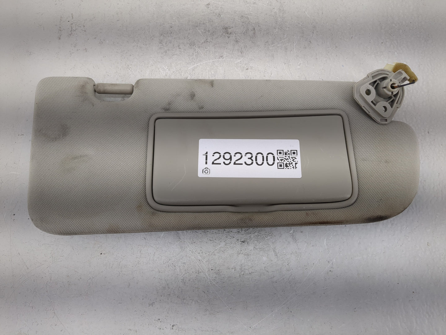 2014-2020 Infiniti Q50 Sun Visor Shade Replacement Passenger Right Mirror Fits Fits 2014 2015 2016 2017 2018 2019 2020 OEM U