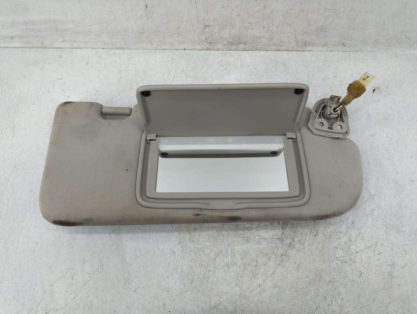 2014-2020 Infiniti Q50 Sun Visor Shade Replacement Passenger Right Mirror Fits Fits 2014 2015 2016 2017 2018 2019 2020 OEM U
